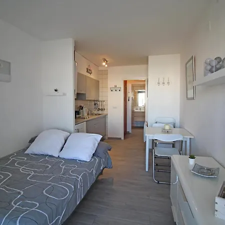 Apartment Basic Comfort Pattaya 0156 *